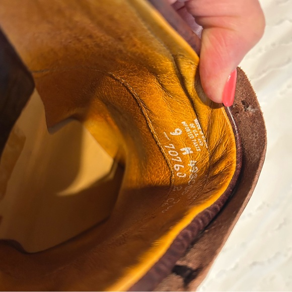 Frye boot/shoes size 9 - Picture 2 of 5